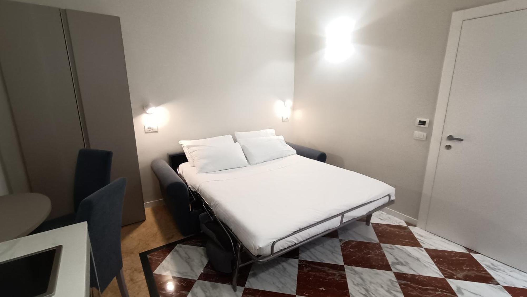 Andreola Central Hotel Milano Esterno foto