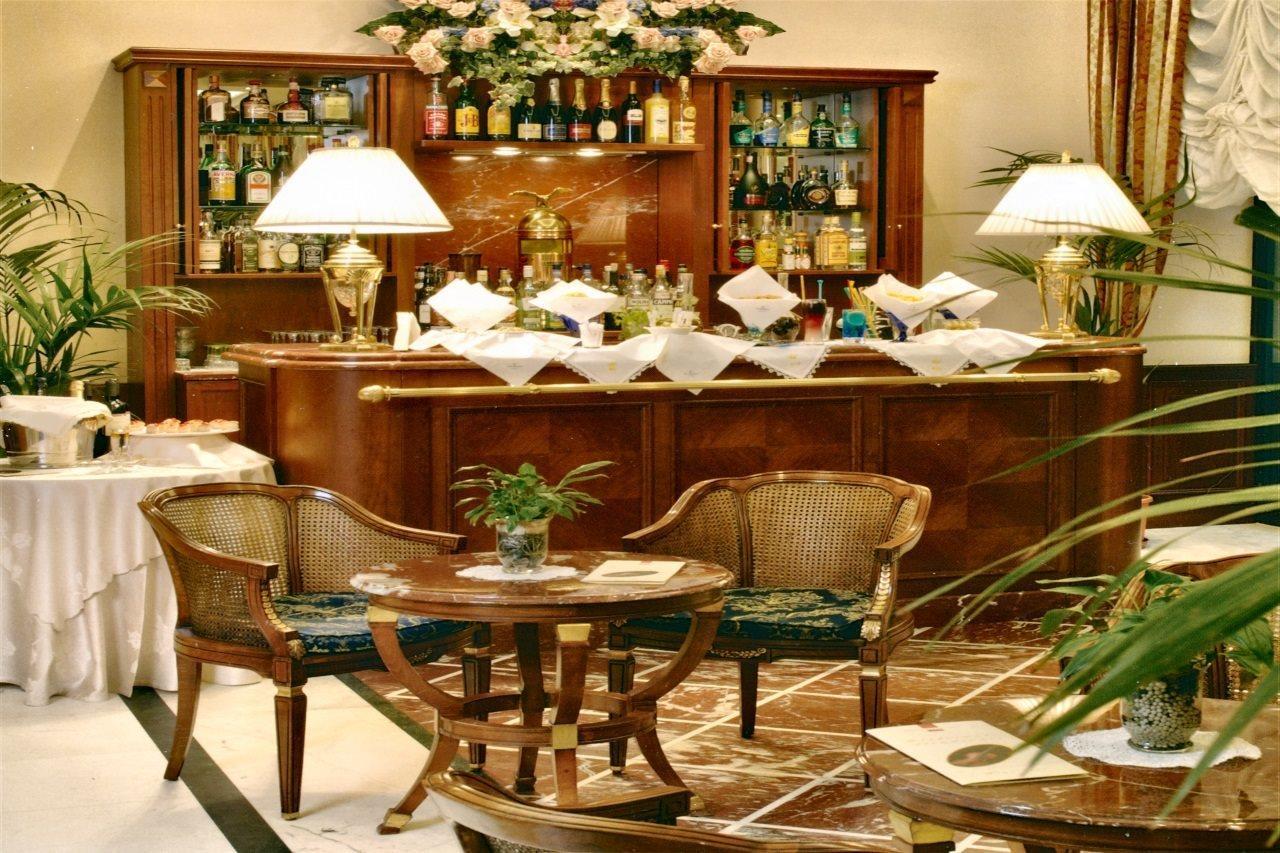 Andreola Central Hotel Milano Esterno foto